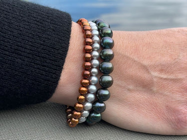 Wunderschöne Armbänder aus echten Perlen in 3 Farben - Schmuckset Elisa – handgefertigt aus echten Süßwasserperlen – Ella ...