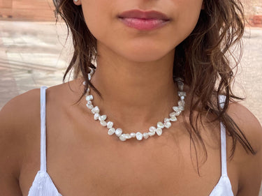 Extravagante Perlenkette mit weißen Keshi Perlen - Perlenkette Vaiana