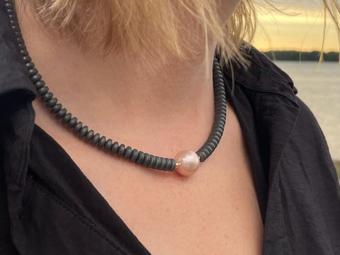 Elegante Halskette mit rosé Süßwasserperle - handgefertigt - Steinkette Dunya